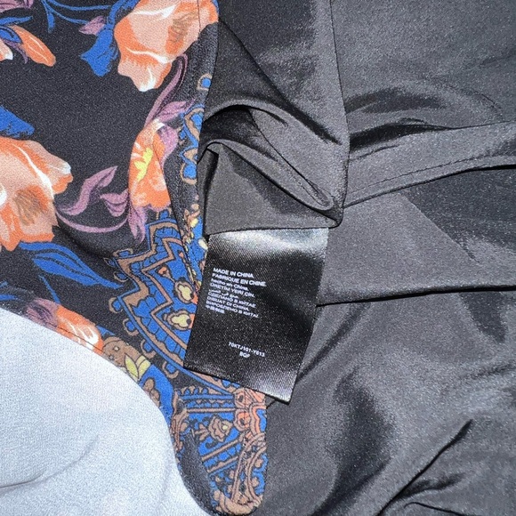 Bebe Floral Mini Skater Dress - Picture 5 of 5